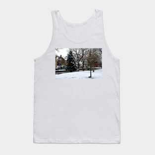 Bourton on the Water Christmas Tree Cotswolds Tank Top